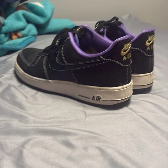 Nike Air Force 1 Low '07 LV8 EMB "World Champ - Lakers" - Picture 2 of 6